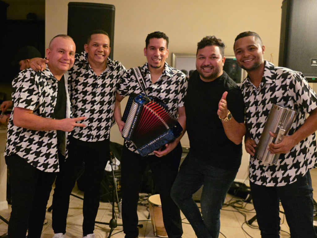 cumbia vallenato nosotros